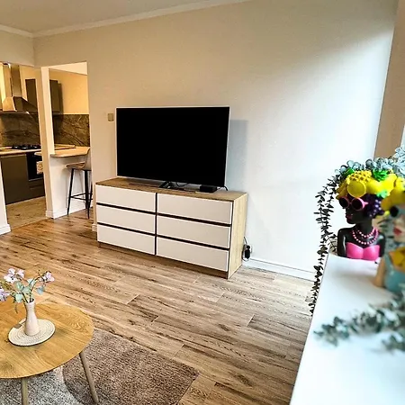 Sixth Corner سفينويتشي